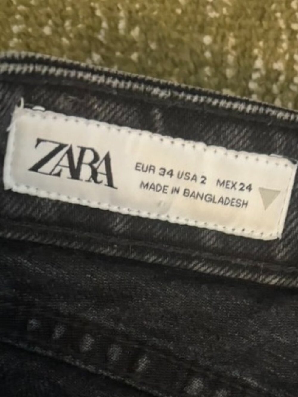 Zara high-rise flared crop jean - Picture 2 of 4